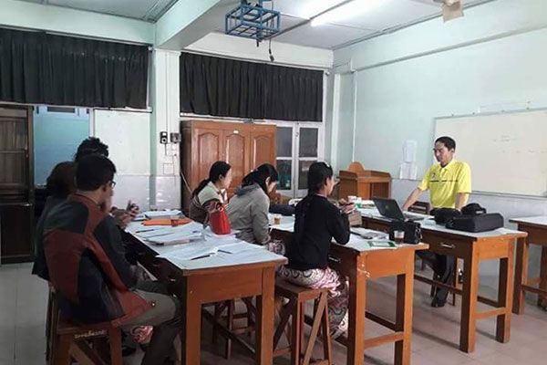 ပေါင်းကူးဖြေရန်အတွက် သင်ကြားပေးခြင်း