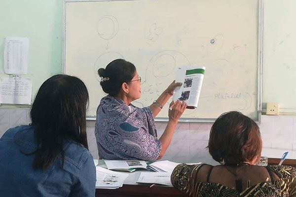 ပေါင်းကူးဖြေရန်အတွက် သင်ကြားပေးခြင်း