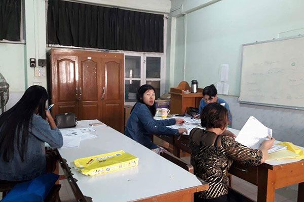 ပေါင်းကူးဖြေရန်အတွက် သင်ကြားပေးခြင်း